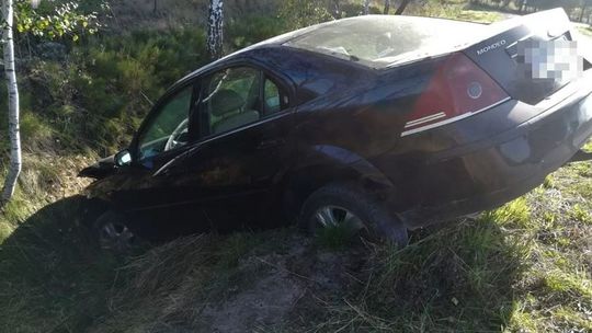 Wjechał do rowu. Miał cztery promile 