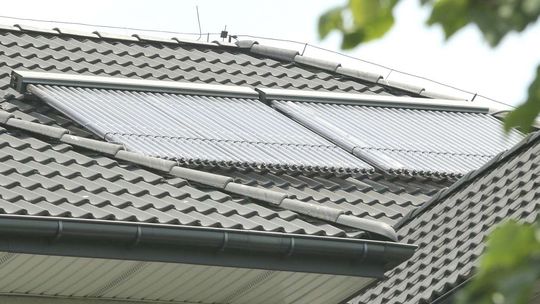 Wkrótce ruszy montaż instalacji fotowoltaicznych w Lubartowie. Ile zapłacą mieszkańcy?