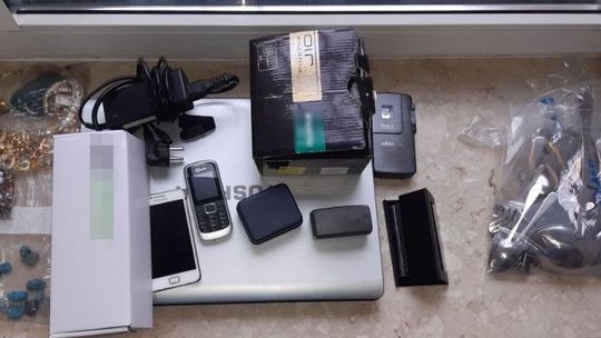 Włamał się do domu jednorodzinnego i ukradł rzeczy warte ponad 11 tys. zł