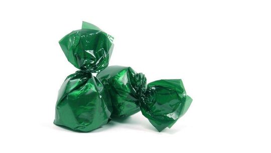 Włamali się do domu. Zostawili papierki po cukierkach