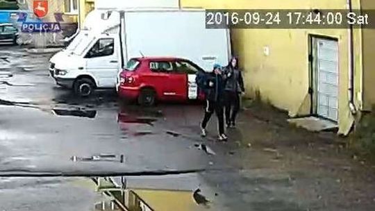 Włamanie do domu, ukradli kosztowności warte kilkadziesiąt tys. zł