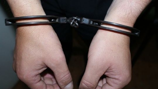 Włamywacz ukradł 5 kg ciasta i mięso. Bo mu smakowało 