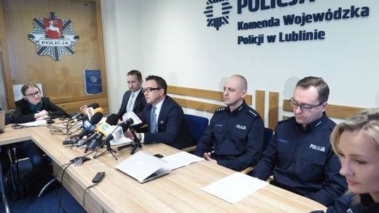 Włamywali się na konta dzięki wirusom komputerowym. Gang ukradł ponad 94 mln zł