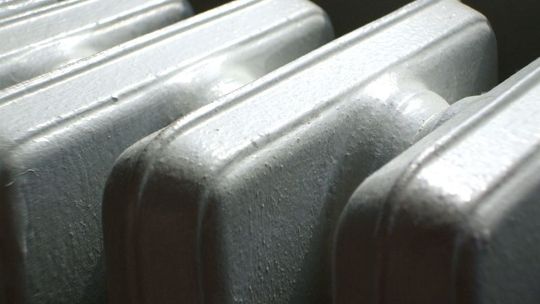 Włodawa: Awaria sieci ciepłowniczej. Mieszkańcy mają zimne kaloryfery