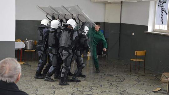 Włodawa: Narkotyki, żółw i grochówka. Wizyta w więzieniu