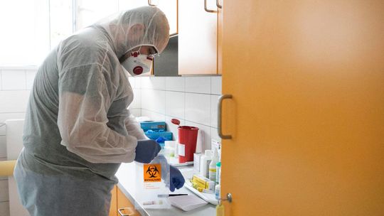 Włodawski sanepid poszukuje uczestników mszy świętych w Różance