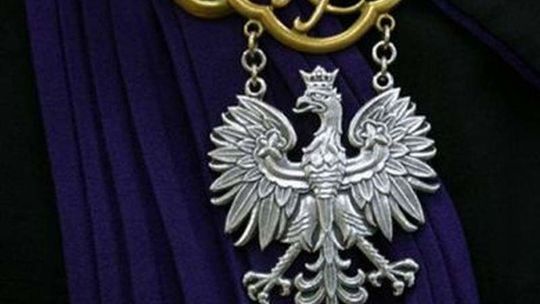 Woda zalała pola, wójt tłumaczy się przed sądem