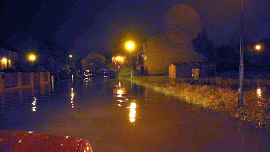 Wody przybywa w rzekach regionu. Wojewoda lubelski ogłosił pogotowie przeciwpowodziowe