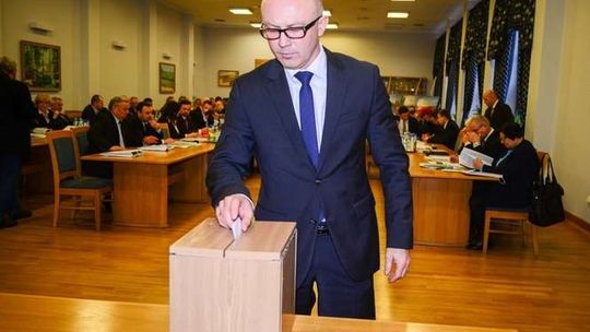 Wojciech Romaniuk straci mandat? Radny liczy na rozsądek rady miasta