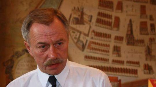 Wojewoda nie wygasił mandatu prezydenta Zamościa Marcina Zamoyskiego