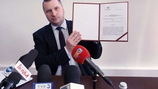 Wojewoda podpisał decyzję o wygaszeniu mandatu prezydenta Lublina Krzysztofa Żuka