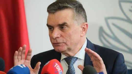 Wojewoda się rozmyślił. Najpierw zakazał, a teraz znowu pozwala kibicom iść na mecze 