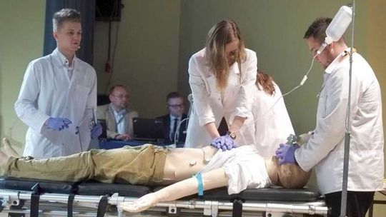 Wojny symulacyjne na Uniwersytecie Medycznym. Fantom był chory (zdjęcia)