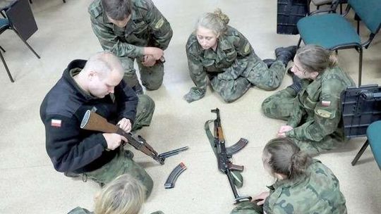 Wojsko nie tylko dla studentów. Nie każdy nadaje się, by nosić mundur