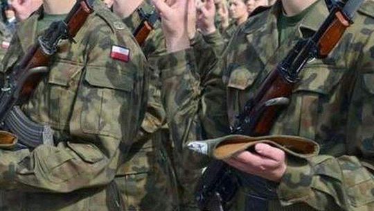 Wojskowi z Dęblina podejrzani o handel narkotykami. Są zarzuty