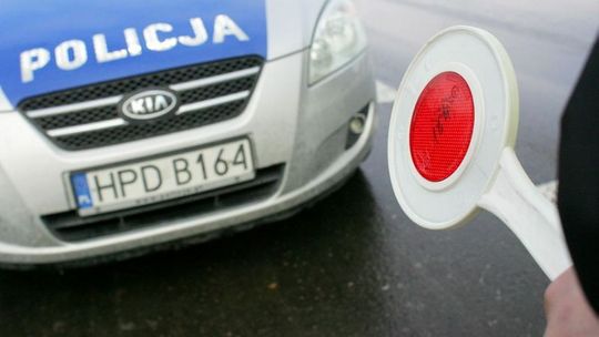 Wójt miał wypadek służbowym autem. Nie dmuchał, choć chciał