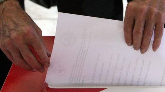 Wójt odwołany, w gminie paraliż. Kto ma wypłacać pieniądze?