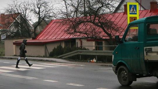 Wólka. 19-latka zginęła potrącona przez samochód. Kierowca uciekł (wideo)