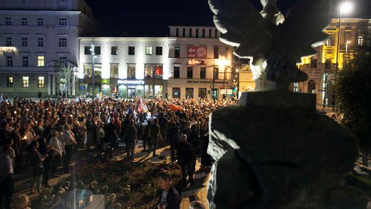 "Wolność, równość, demokracja!" Kilkaset osób protestowało w Lublinie