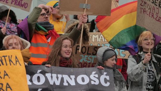 "Wolność, równość i siostrzeństwo”. Trzecia Manifa Lubelska przeszła ulicami miasta [wideo]