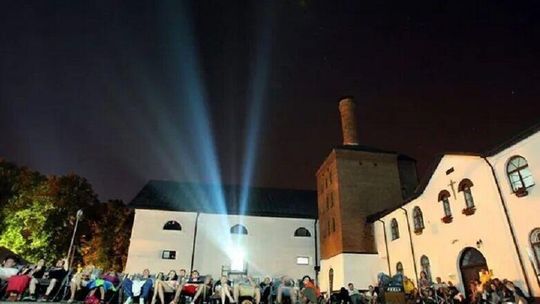 Wolontariuszu, zgłoś się. Będziesz mieć kino za darmo