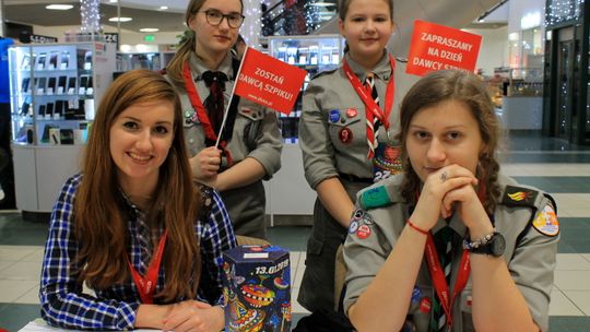 WOŚP 2019 w Puławach, biegają i grają dla dzieci [zdjęcia]