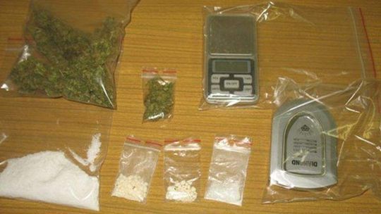 Wpadł podczas kontroli drogowej. Miał amfetaminę i marihuanę