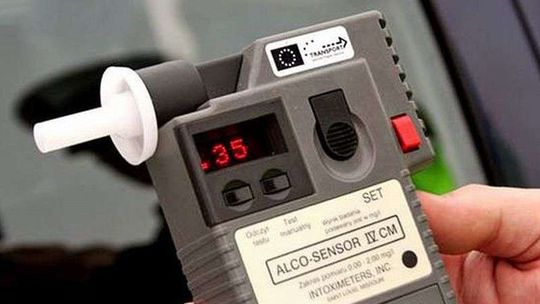 Wpadli autem do rowu i poszli na piwo. Kierowca miał 3 promile