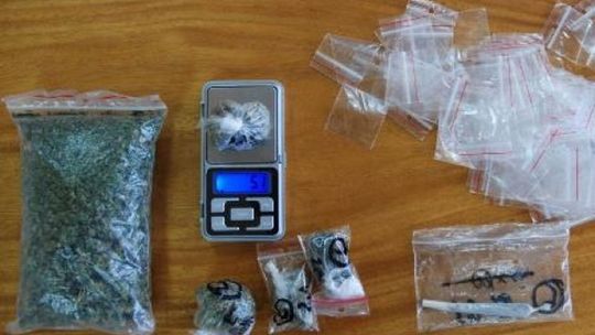 Wpadli z narkotykami. Policjanci musieli strzelać