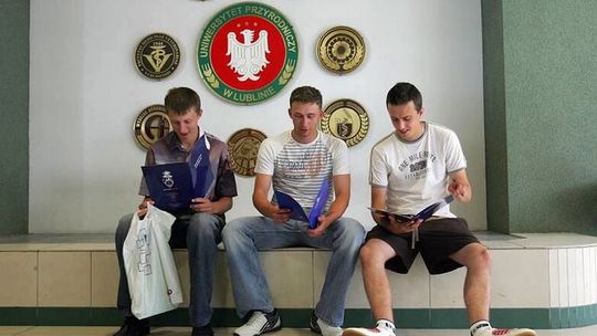 Wprost: Ranking uczelni. Uniwersytet Przyrodniczy i WSEI wśród najlepszych
