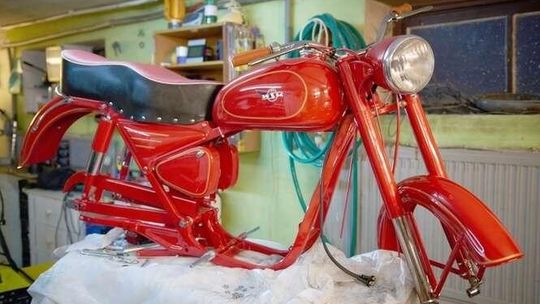 Wraca legendarna "wueska". Pierwsze szkice nowego motocykla