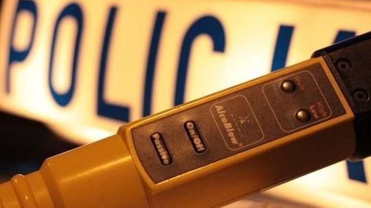 Wracali z dyskoteki, dachowali. Jeden miał 2,9 promila, drugi odmówił badania