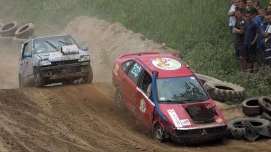 Wrak Atak No. 2 Ofensywa w weekend na poligonie na Majdanku