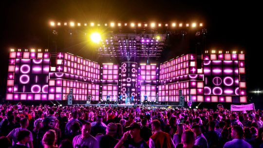 koncerty disco polo - publiczność podczas plenerowej imprezy