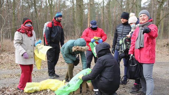 Wspólne sprzątanie „zielonych płuc Świdnika” 