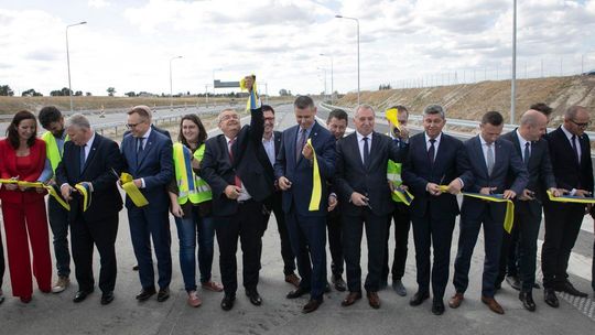 Wstęga przecięta. Nowy odcinek S17 Lublin-Warszawa oficjalnie otwarty [zdjęcia, wideo]