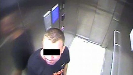 Wszedł do biura i ukradł telefony i laptopy. Teraz posiedzi