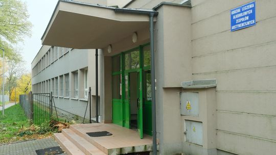 Wszyscy wierzyli, że w szpitalu dostanie pomoc. Szokująca relacja męża zmarłej 21-latki