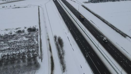 Wszystkie drogi krajowe i wojewódzkie są przejezdne Wszystkie drogi krajowe i wojewódzkie są przejezdne