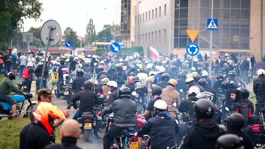 "Wueski" znowu opanowały Świdnik! Motocykle przejechały ulicami miasta