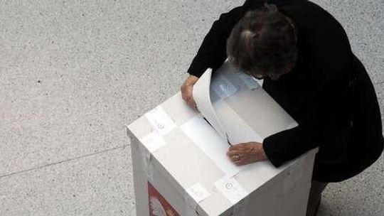 Wybory 2015. Pełne wyniki wyborów do Sejmu w okręgu nr 6 i 7 (relacja)