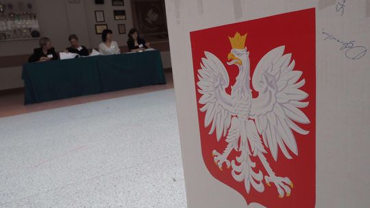 Wybory 2018: Brakuje urzędników do pracy. Zmniejszyli liczbę stanowisk 