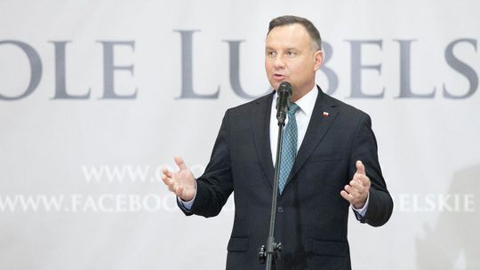 Wybory prezydenckie 2020. Andrzej Duda idzie łeb w łeb z Małgorzatą Kidawą-Błońską