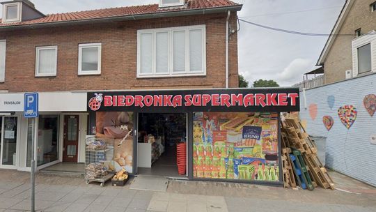 Wybuch w Biedronce. Ataki na dwa polskie sklepy w Holandii