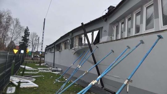 Wybuch w Łaziskach. W zakładzie zawaliły się ściany