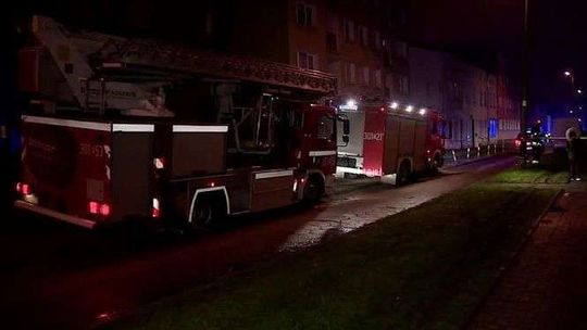 Wybuch w mieszkaniu. Policjant stracił palce