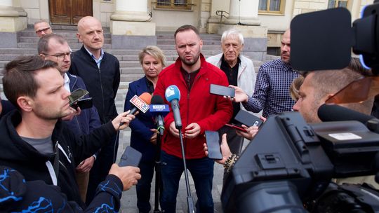 Wyciekły e-maile o "klapie frekwencyjnej". Jest skarga na szefa TVP Lublin do KRRiT