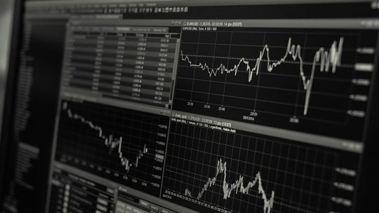 Wydajemy i zarabiamy coraz więcej. Lubelska gospodarka w pigułce