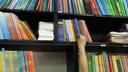 Wydawnictwa przekupują szkoły? Prokuratura: sprawa nie jest prosta