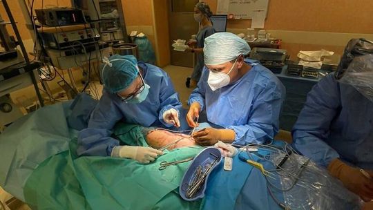 Wyjątkowa operacja w lubelskim szpitalu „Pacjenci znajdują się w pewnego rodzaju niszy”